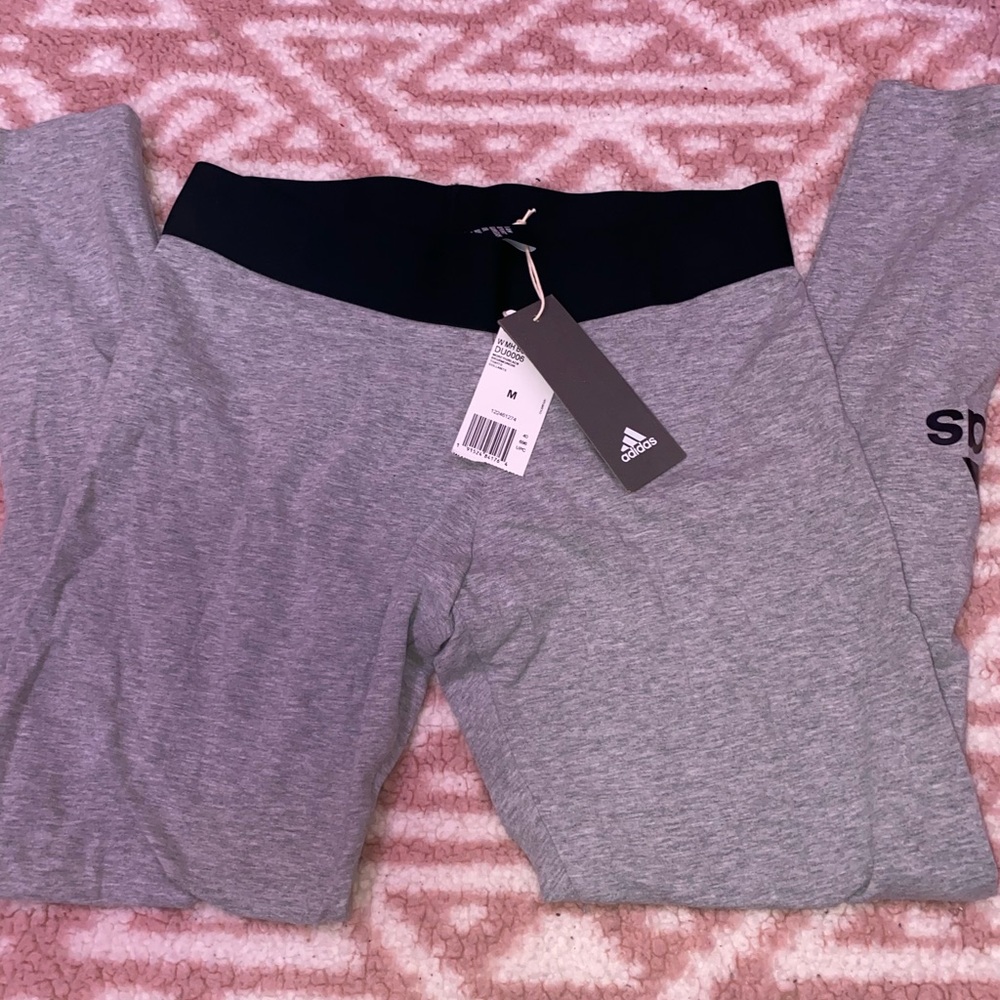 Adidas leggings